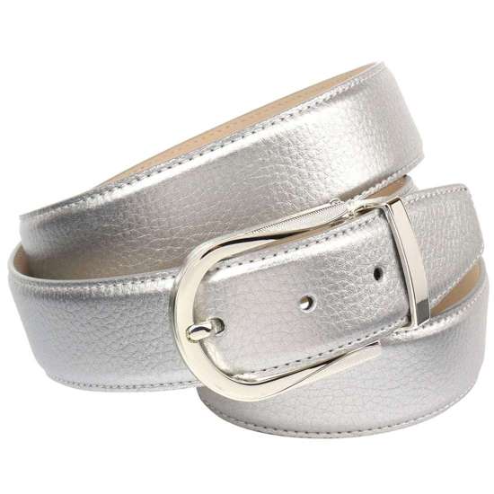 Кожаный ремень с тиснением оленя