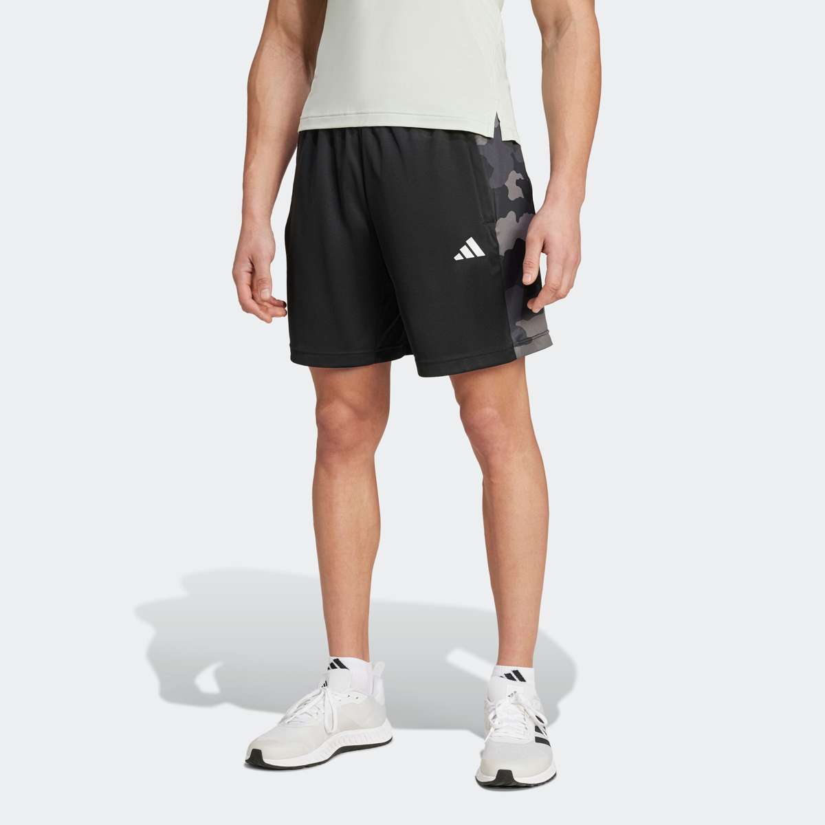 шорты CAMO SHORT