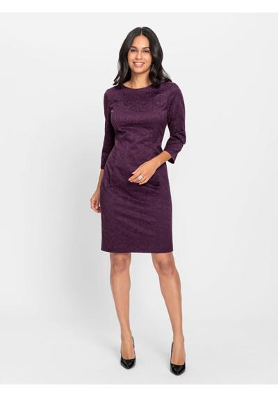 Платье-футляр Kleid