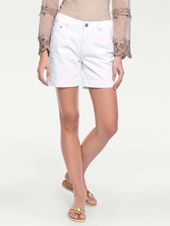 Джинсовые шорты