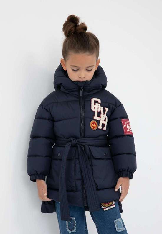 Короткое пальто с тканевым поясом