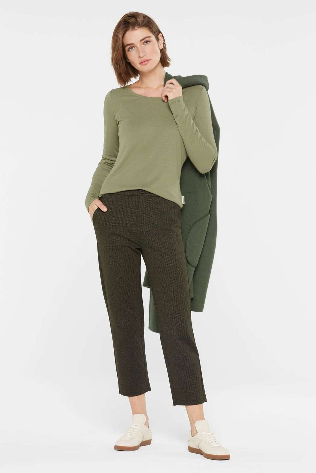 рубашка с круглым вырезом