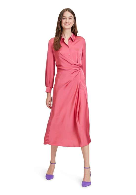 Платье-рубашка Hemdblusenkleid mit Knöpfen