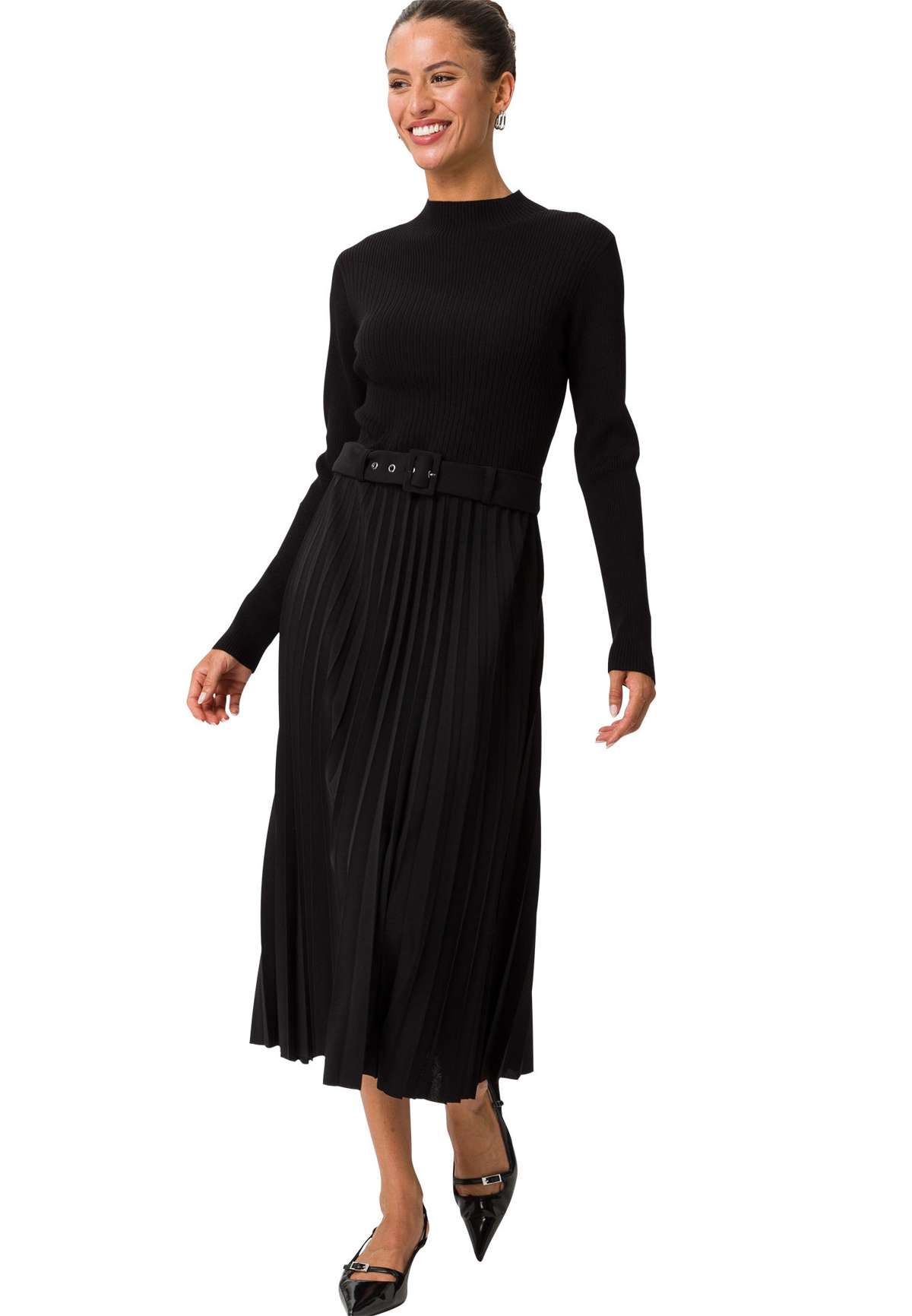 Трикотажное платье zero Strickkleid mit Gurtel
