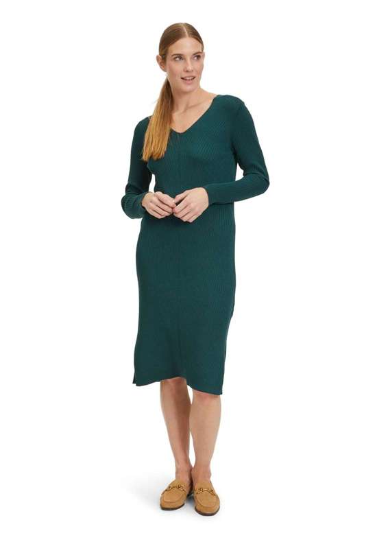 Трикотажное платье Strickkleid in 3/4 Länge
