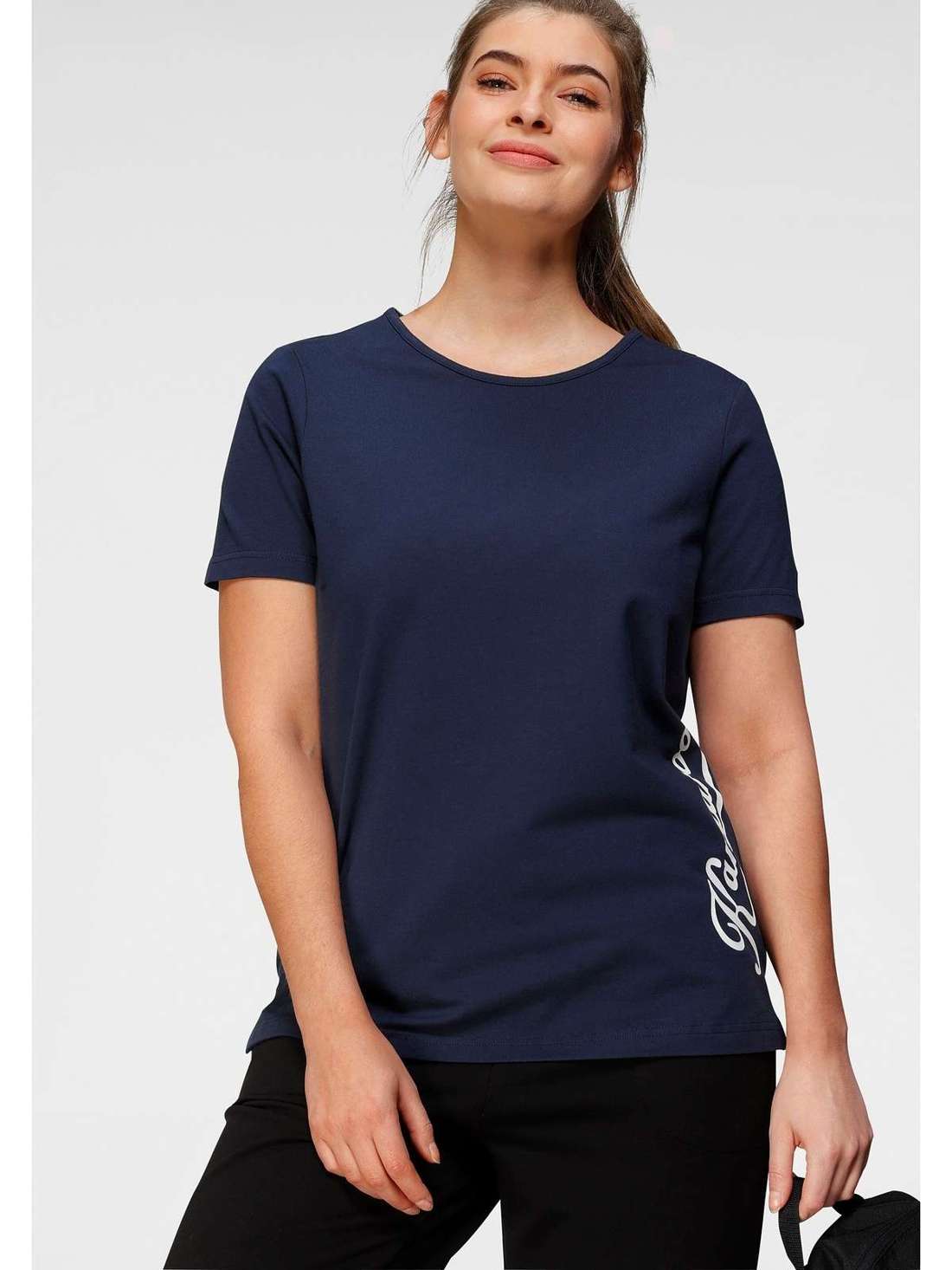 Футболка с двумя разрезами по бокам Große Größen