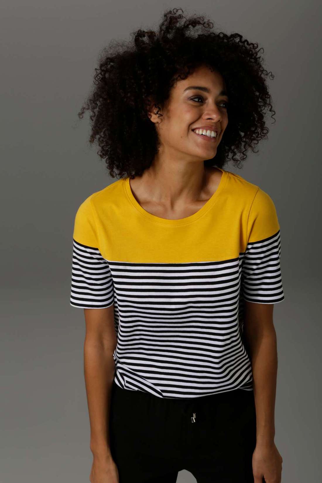 Футболка в морском стиле