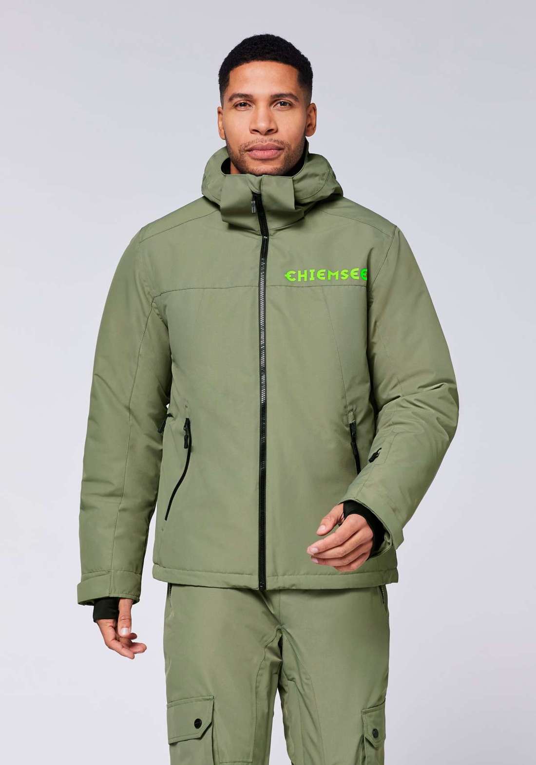 Уличная куртка DUSTY OLIVE