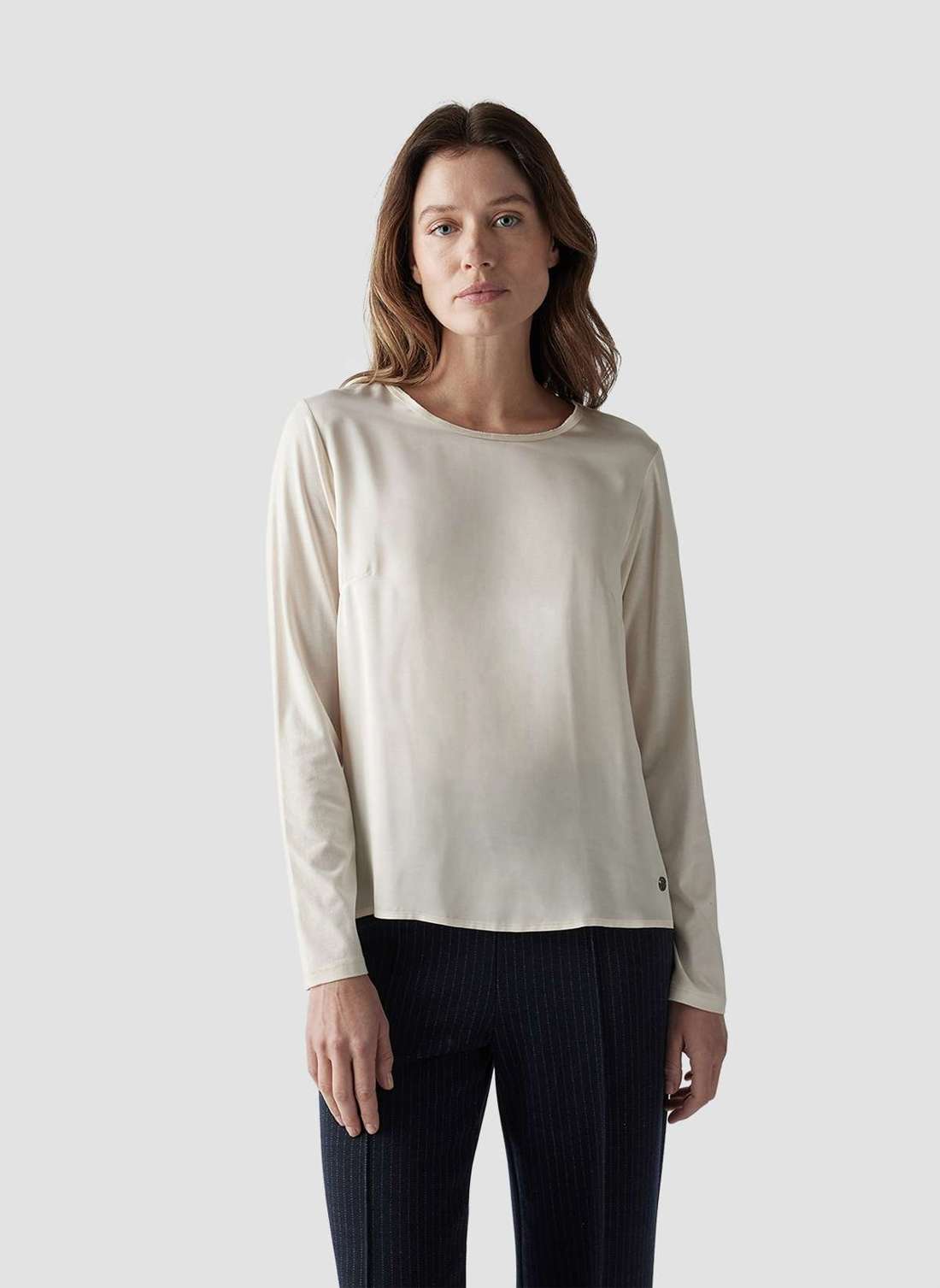 Блузка-рубашка Glänzendes Langarmshirt