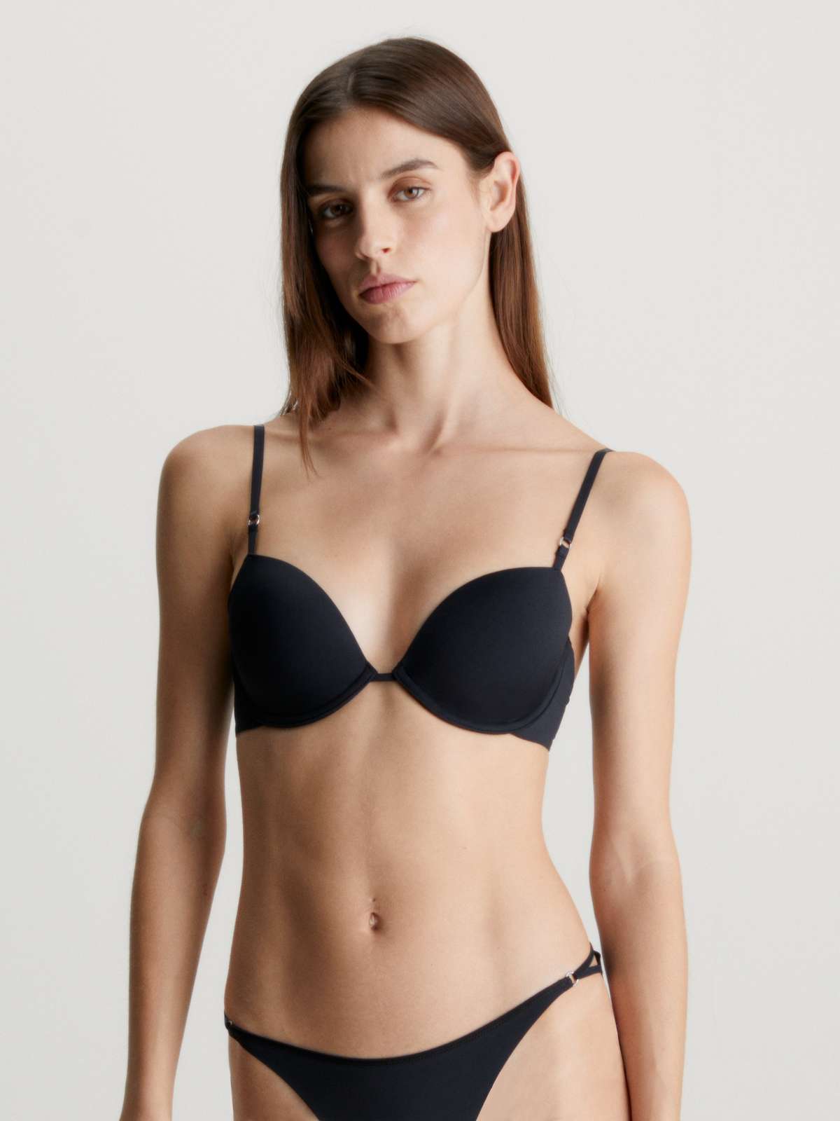 Бюстгальтер без косточек с регулируемыми бретелями. LIGHTLY LINED DEMI