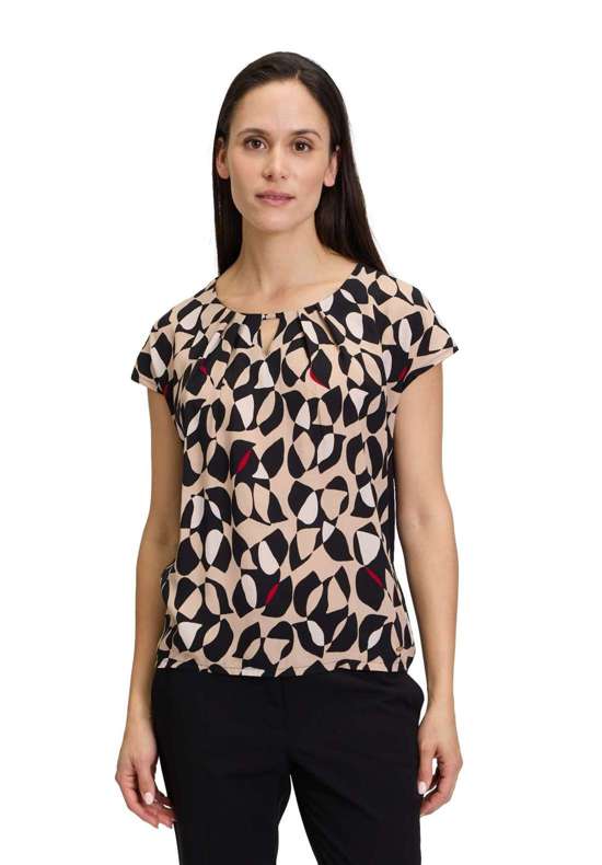 Рубашка с коротким рукавом Betty & Co Blusenshirt mit Webbesatz