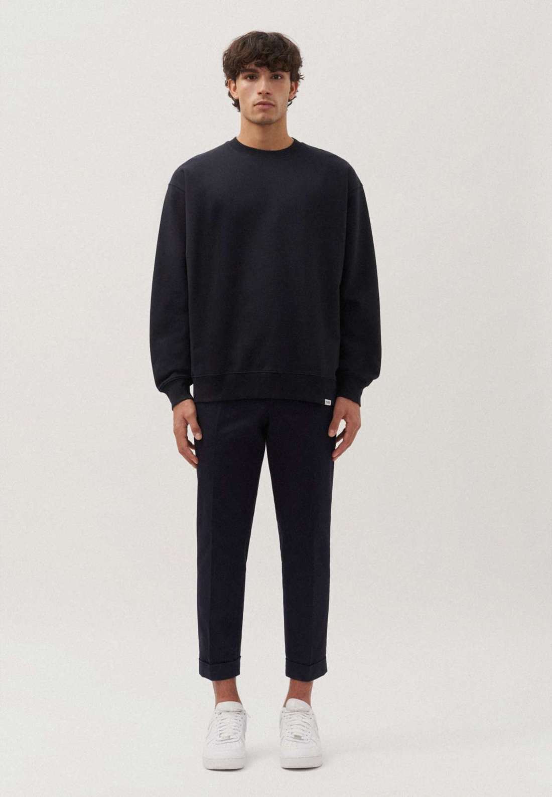 толстовка Studio