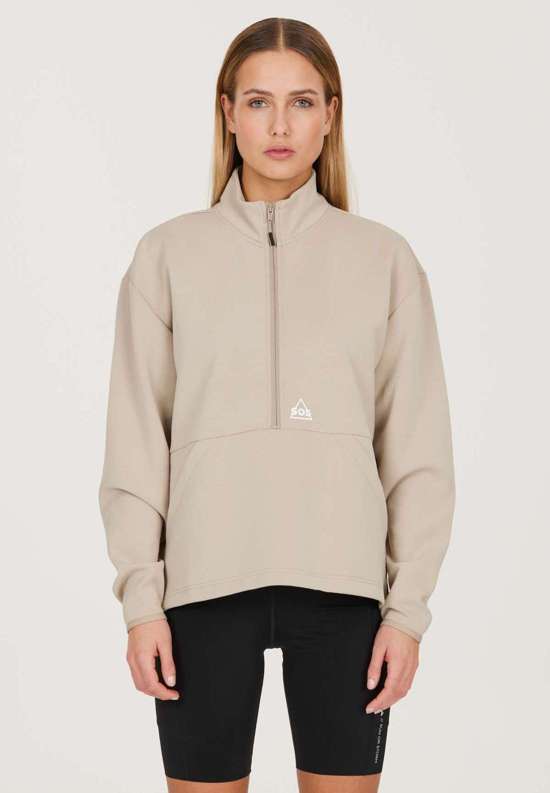 Флисовая рубашка спортивного дизайна. Kakadu