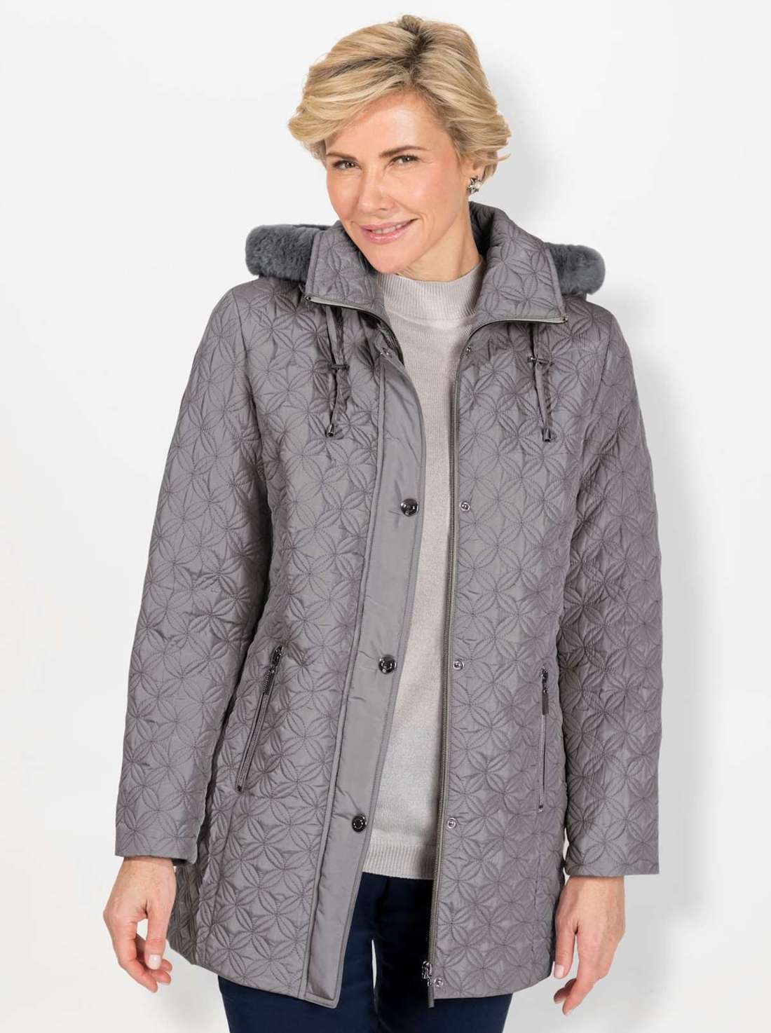 Стеганая куртка с капюшоном