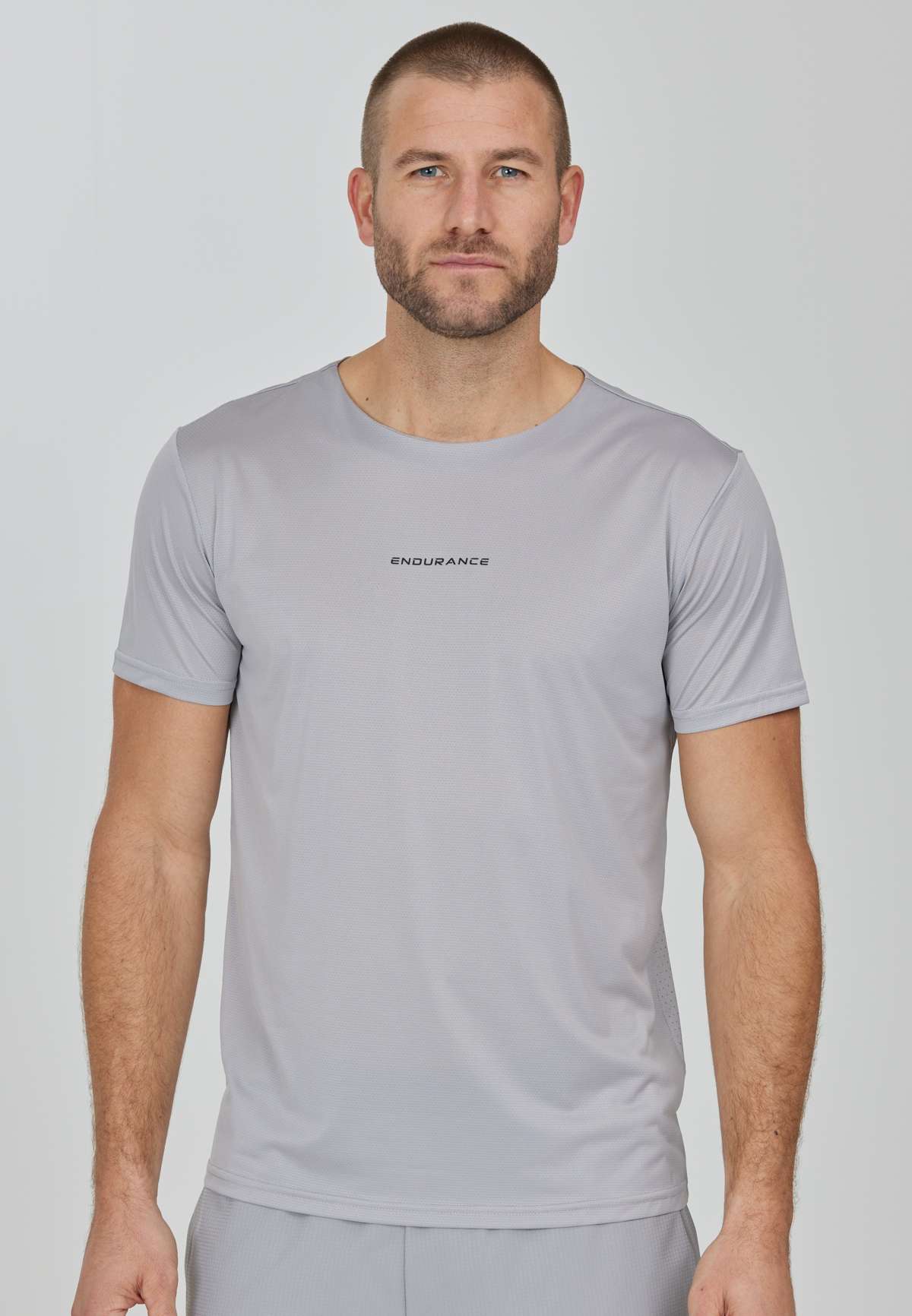 Функциональная рубашка (1 шт.), с технологией Quick Dry.