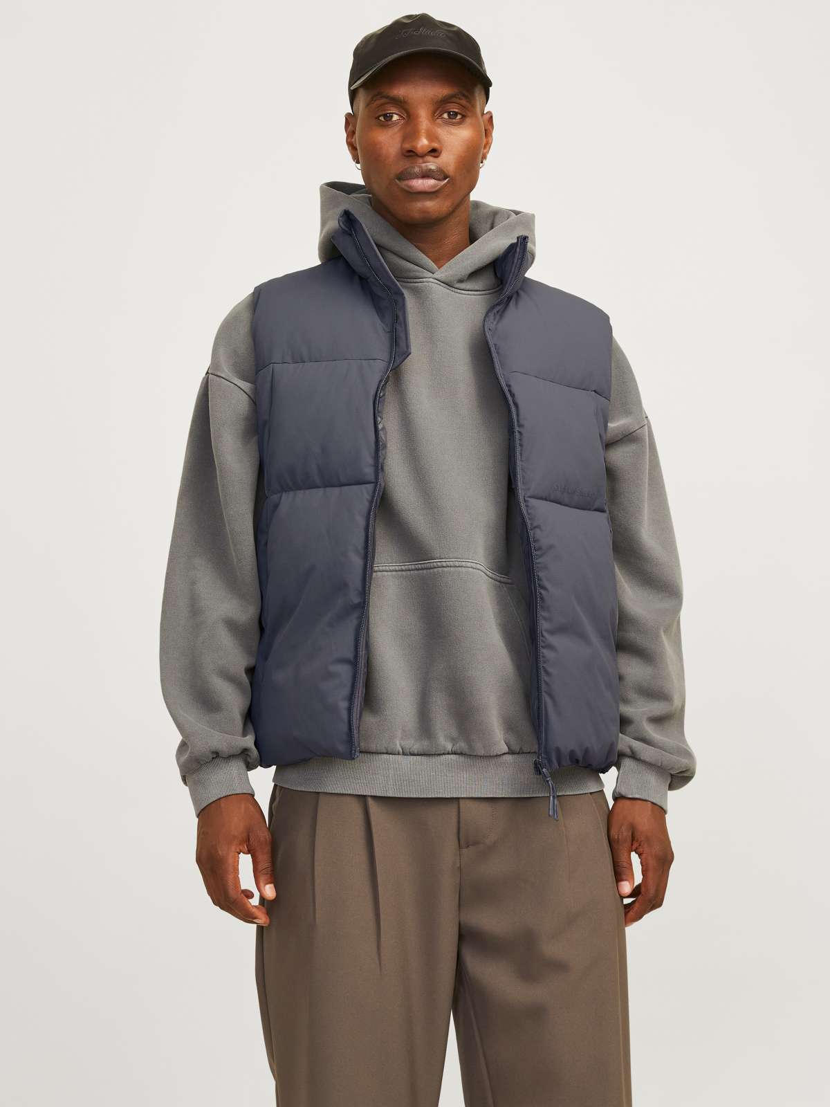 Стеганый жилет JORVESTERBRO BODYWARMER AW24 SN