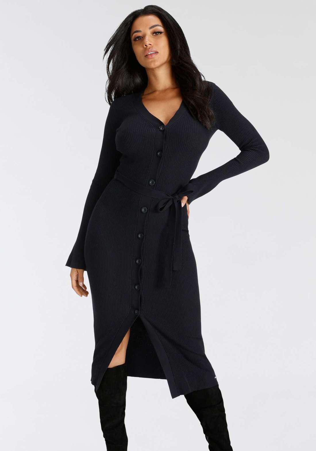 Трикотажное платье