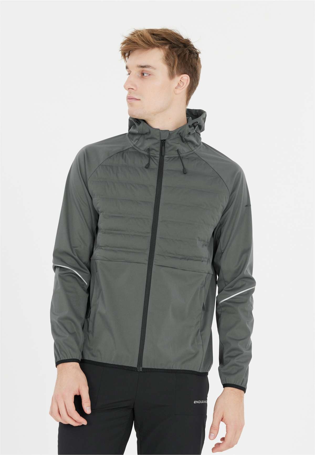 Беговая куртка с инновационной подкладкой Primaloft. Sander