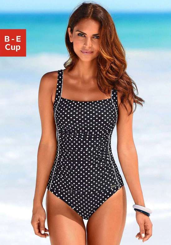 Купальник в горошек с моделирующим эффектом