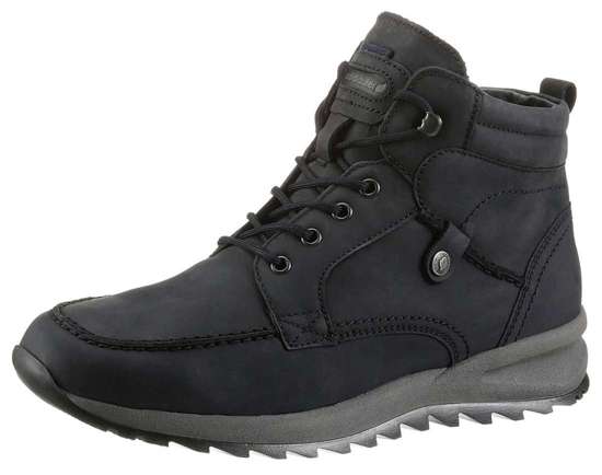 Зимние ботинки на подкладке из овчины. HELLE