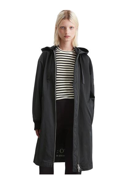 Короткое пальто aus recyceltem Polyester-Twill