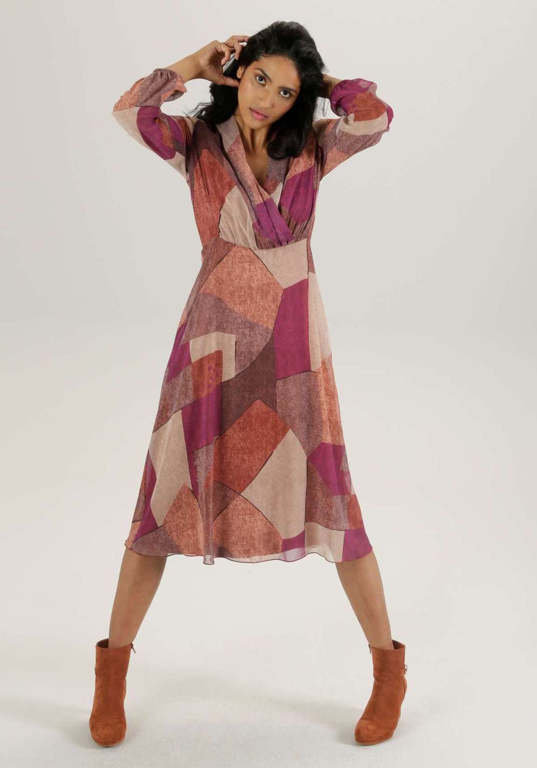 платье миди