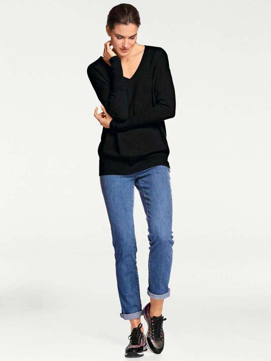 Вязаный свитер V-Pullover