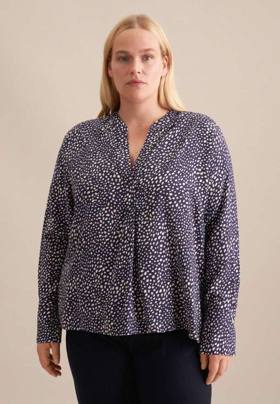 Классическая блузка Schwarze Rose