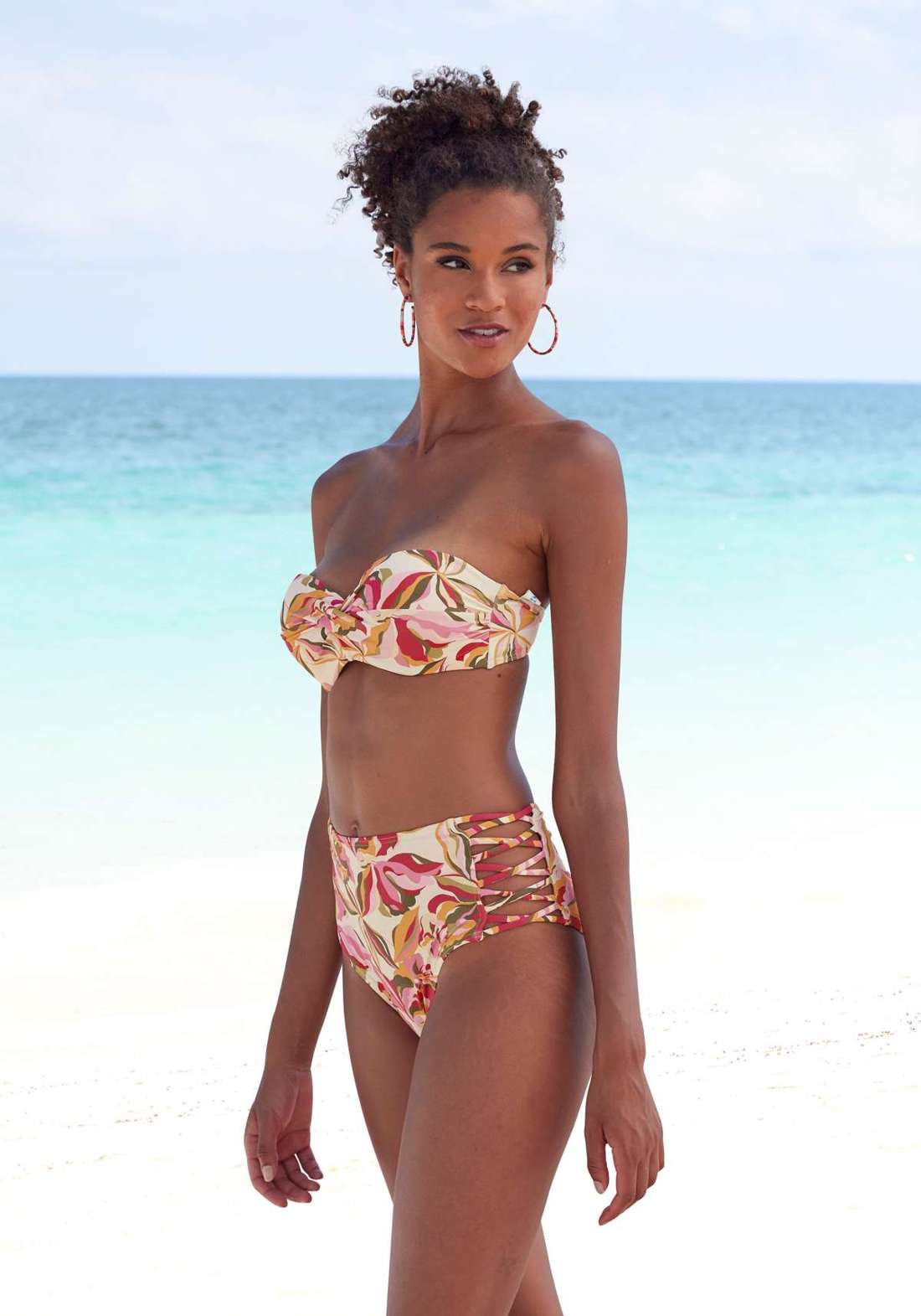 Плавки бикини с завышенной талией и перекрещенными боковыми бретелями. Bauhinia