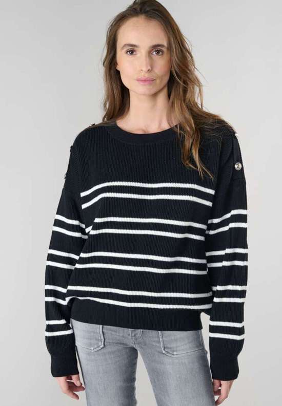 Вязаный свитер в полосатый дизайн. APOCY