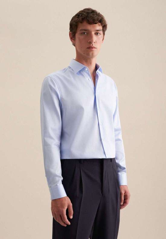 Деловая рубашка