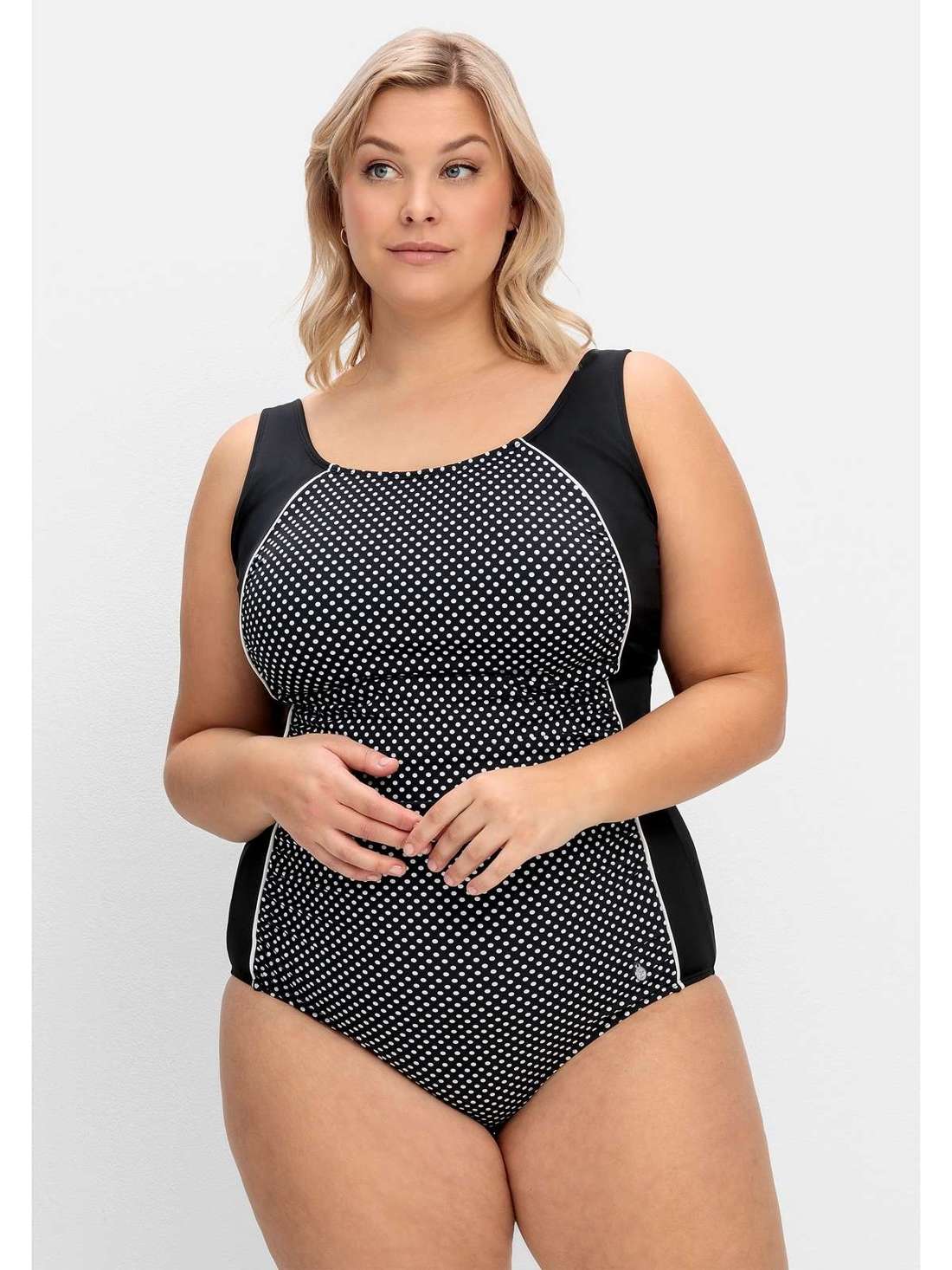 Купальник с высокой спинкой Große Größen