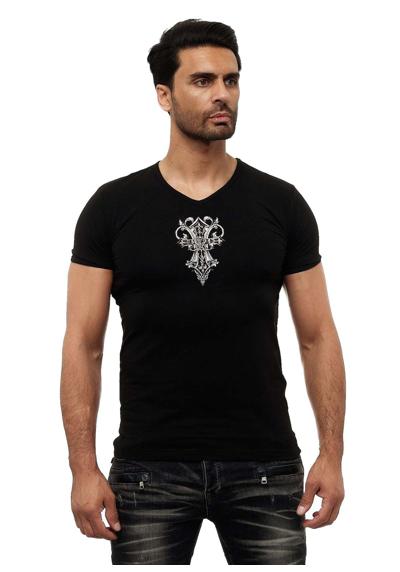 Футболка необычного дизайна.