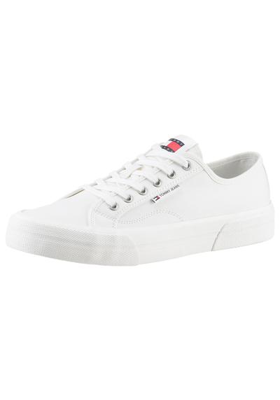 Кроссовки с этикеткой TJM LACE UP CANVAS COLOR