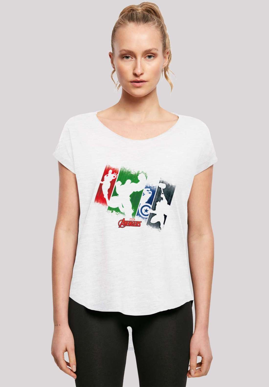 футболка Long Cut T-Shirt `Marvel Avengers Team Punch Out`