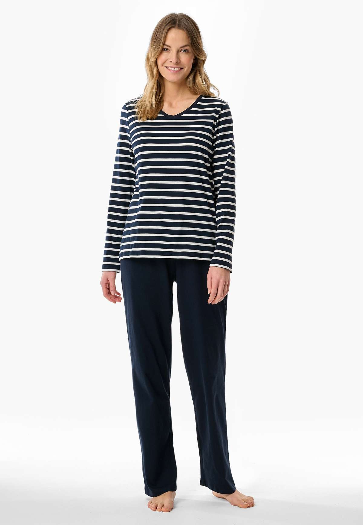 Пижамы `Casual Essentials`
