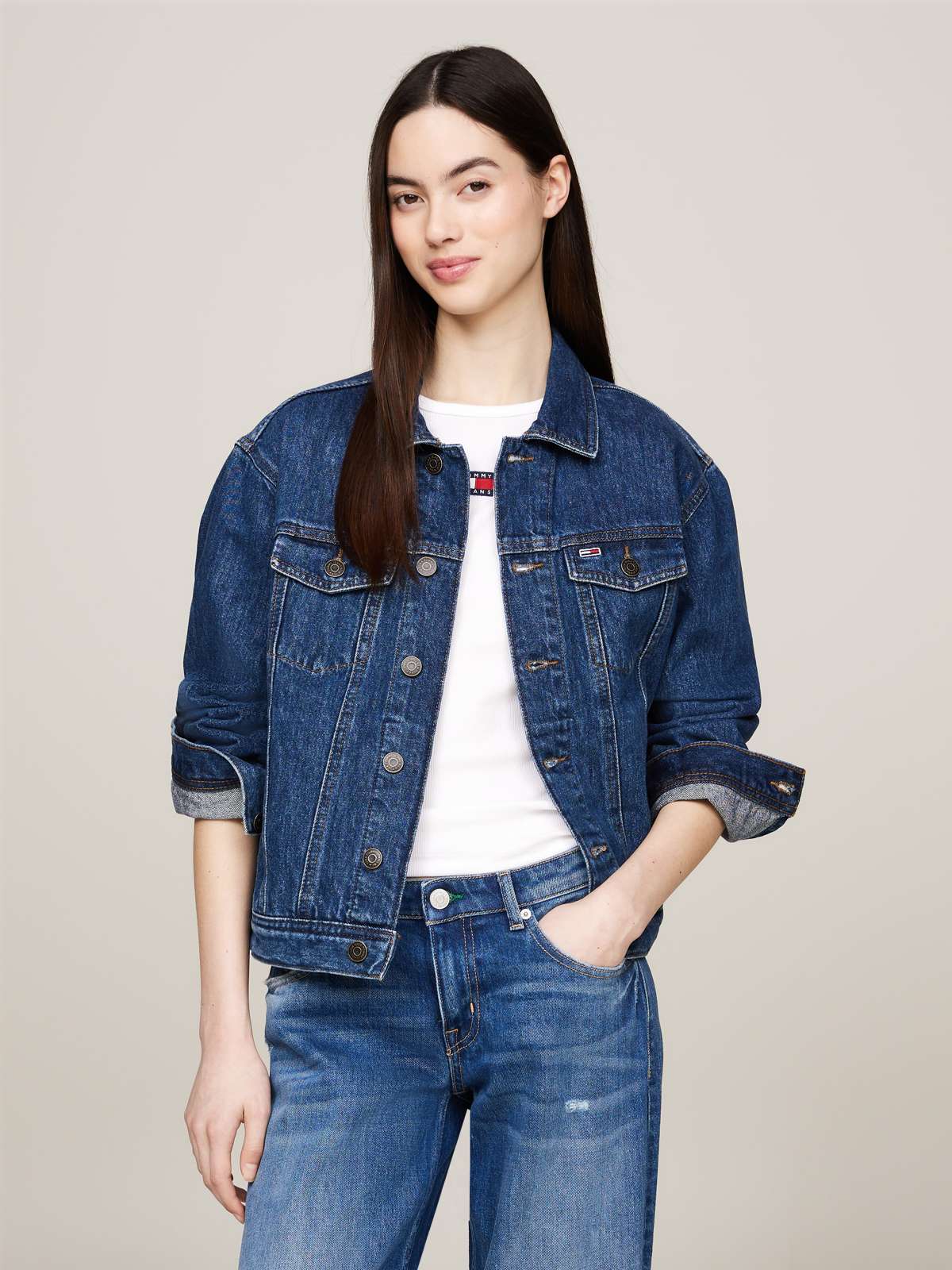 Джинсовая куртка с флагом Tommy Jeans MOM CLS JACKET BH0056