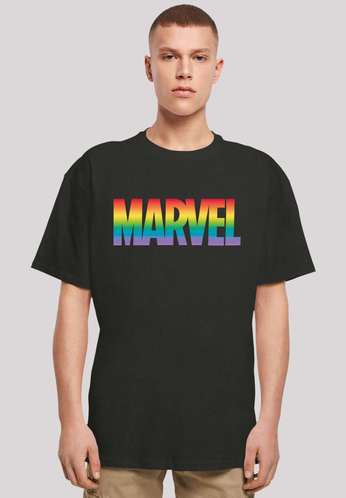 футболка Marvel Pride