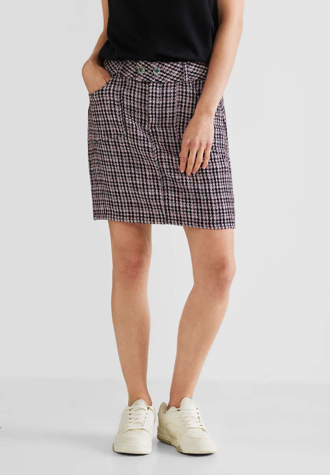 Мини-юбка в клетку