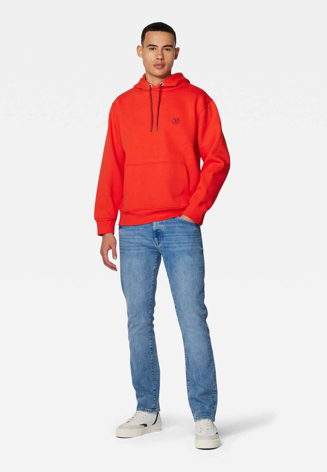Толстовка с капюшоном HOODED SWEATSHIRT
