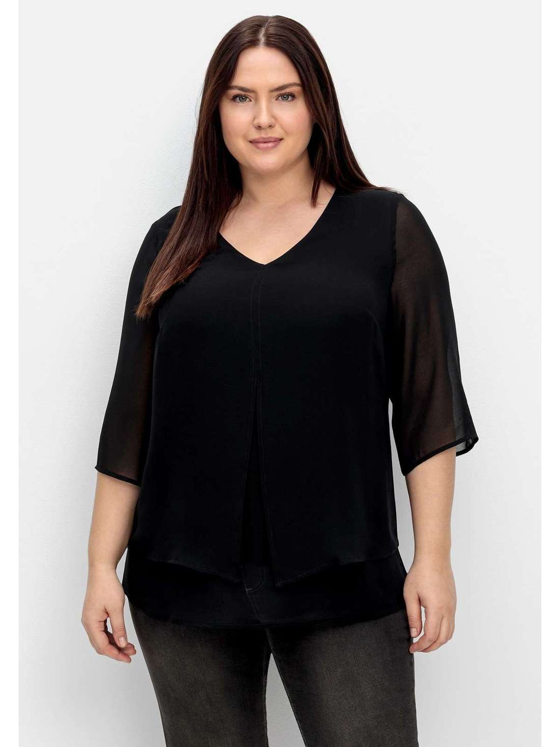 Многослойная шифоновая туника с рукавами 3/4. Große Größen