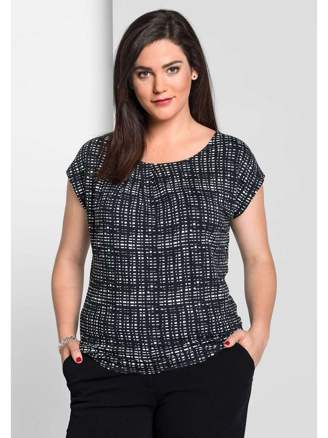 рубашка с круглым вырезом Große Größen