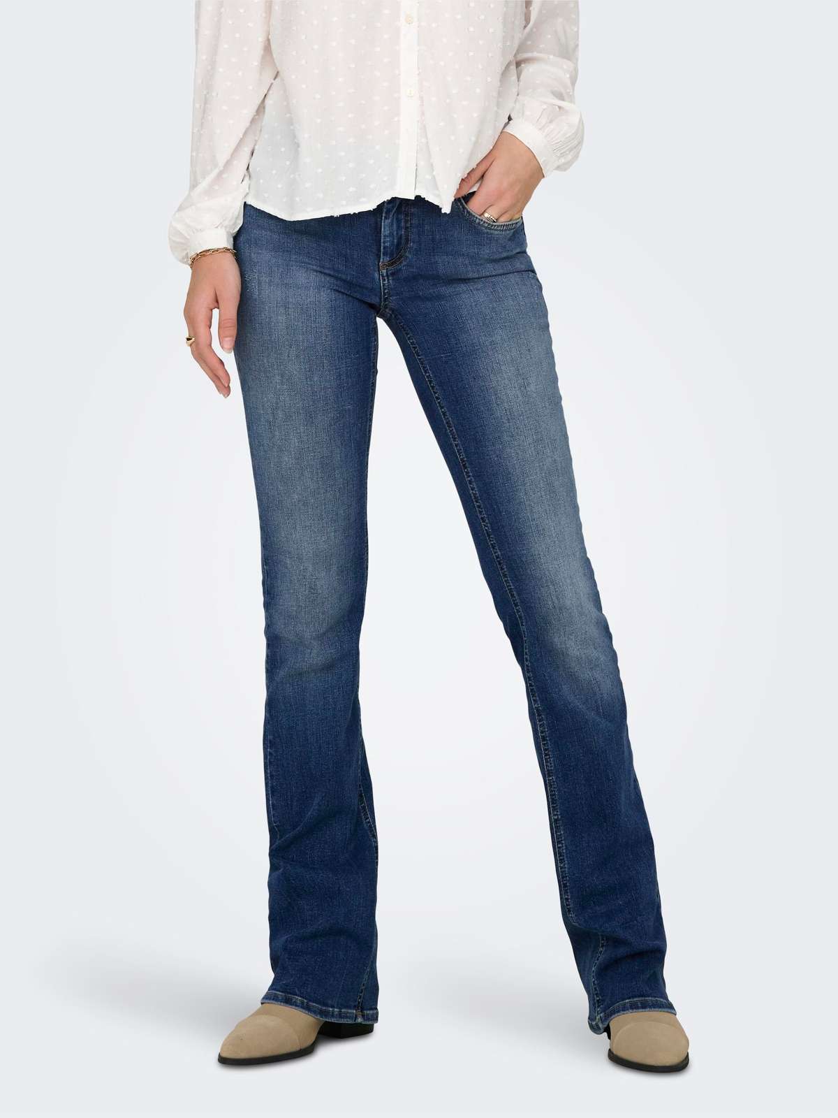 Джинсы Bootcut ONLBLUSH LW FLARED DNM REA1303 NOOS
