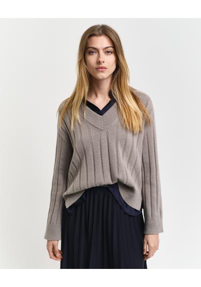 Свитер с V-образным вырезом и разрезами по бокам WIDE RIBBED WOOL V-NECK