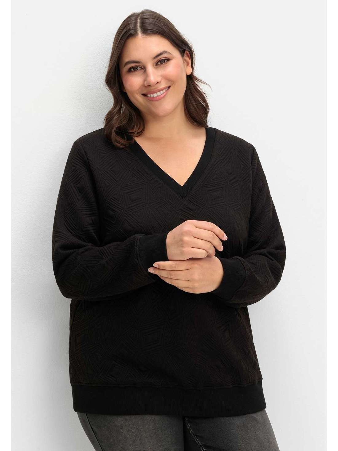 Стеганая толстовка с V-образным вырезом Große Größen