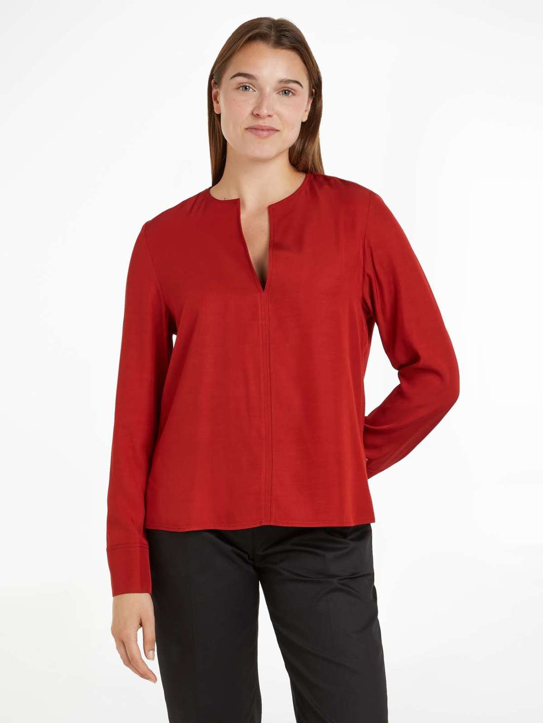 Классическая блузка с флагом Tommy Hilfiger VISCOSE REGULAR V-NECK LS BLOUSE