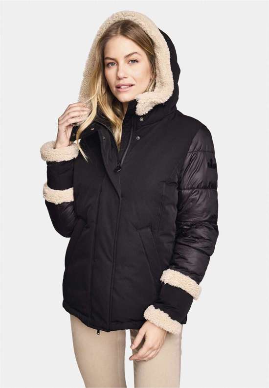 Стеганая куртка с карманом-сумкой из уютного флиса. Materialmix-Jacke "CURLY"