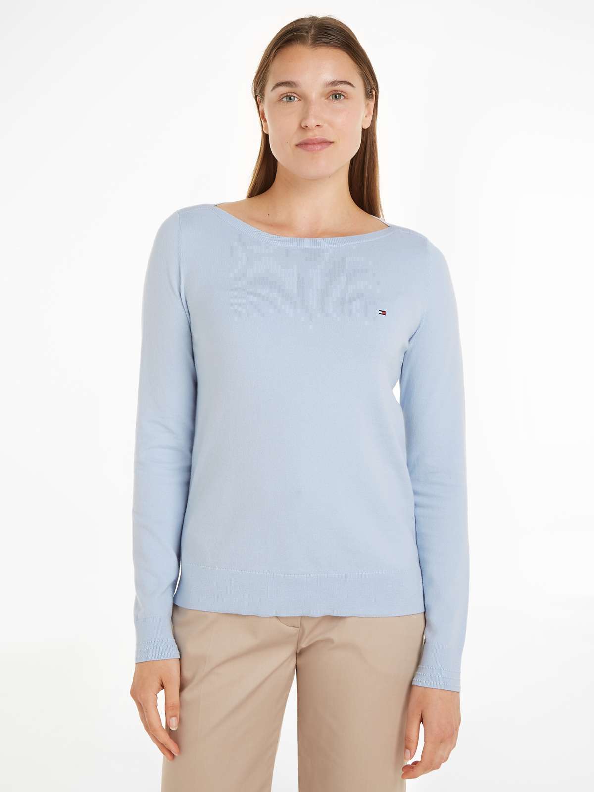 Вязаный свитер с флажком-логотипом Tommy Hilfiger на рукаве. CO JERSEY STITCH BOAT-NK SWEATER