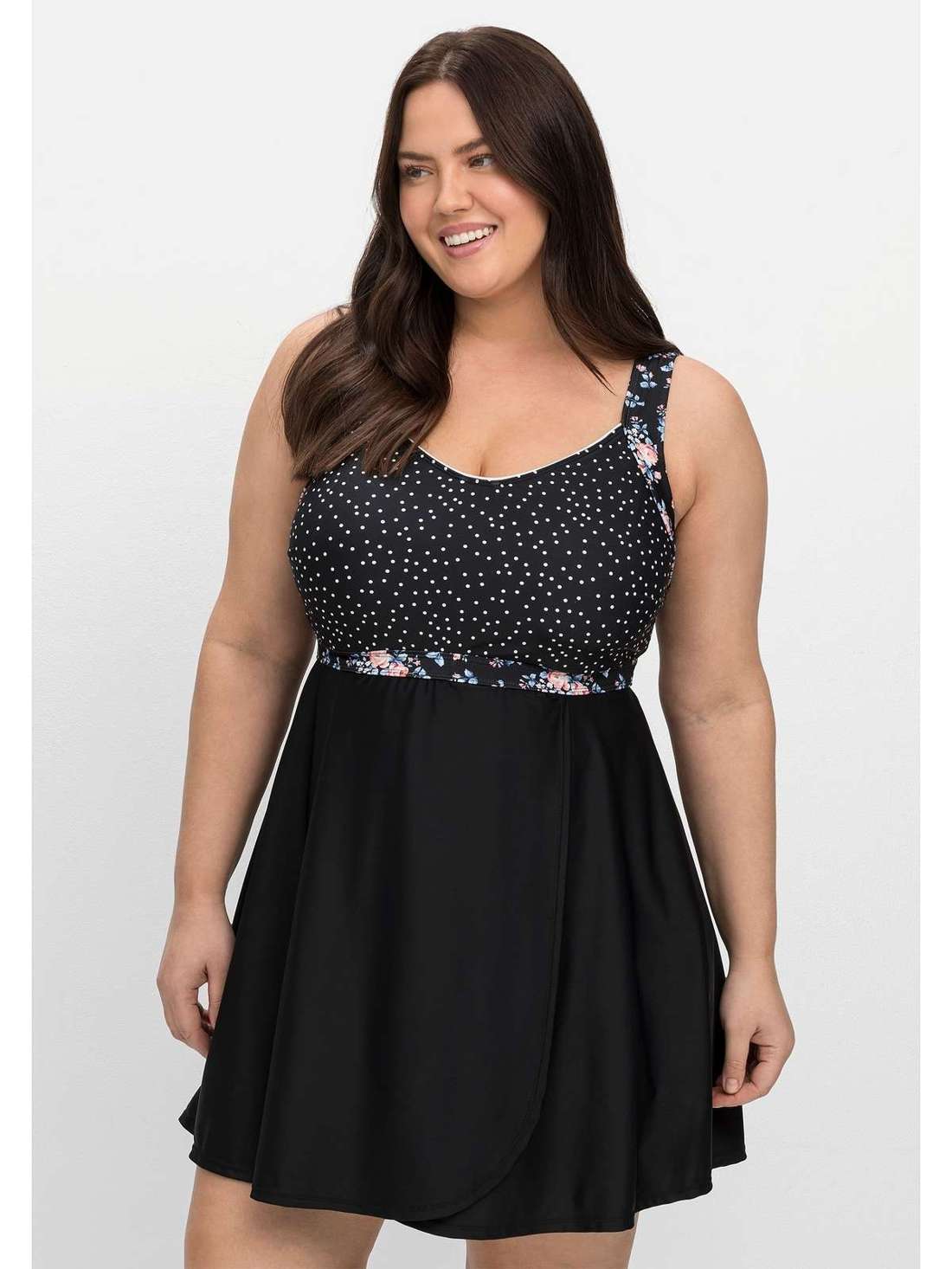 Расклешенный удлиненный топ танкини. Große Größen