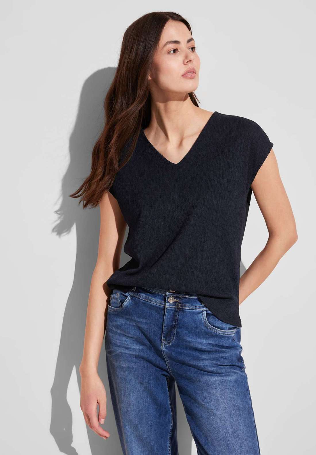 Топ-рубашка с тонкой структурой